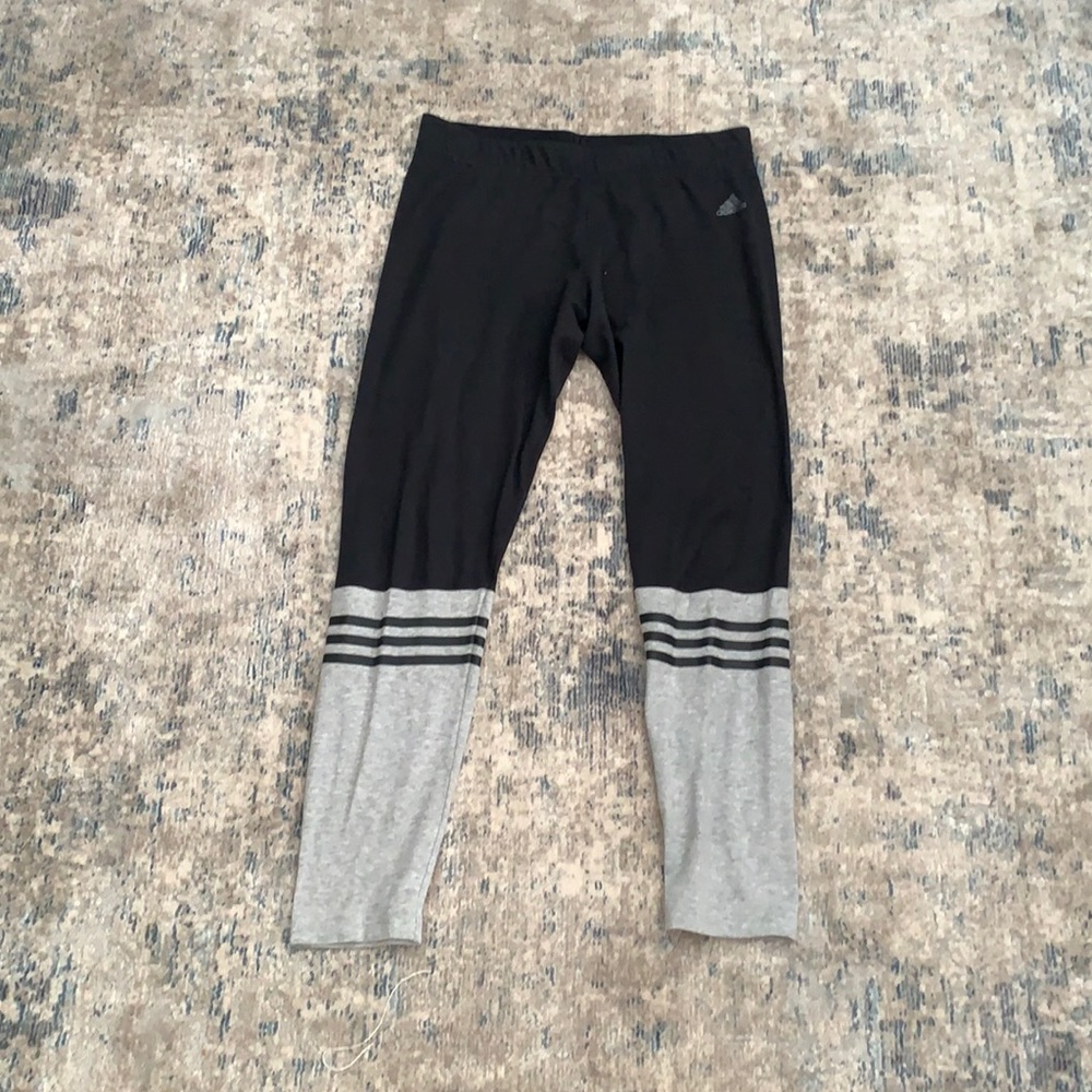 Adidas leggings